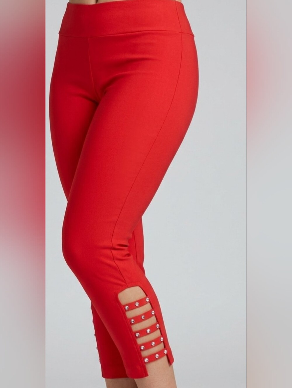 Joseph Ribkoff Red Capri Pull On Pants With Silver Studs. Size 6